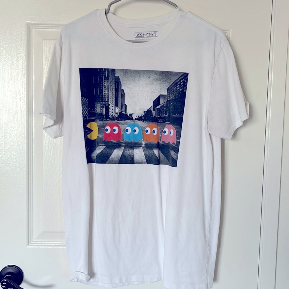 Men’s large Pac-Man T-shirt